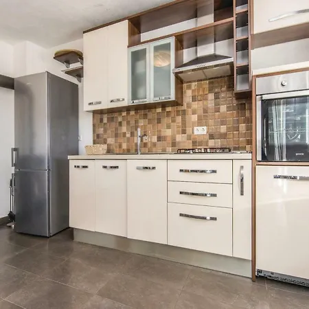 Laura With Pool, Budak, Zadar County Βίλα *