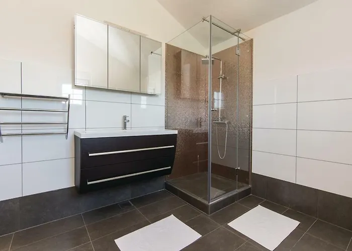 Laura With Pool, Budak, Zadar County Stankovci (Zadar)